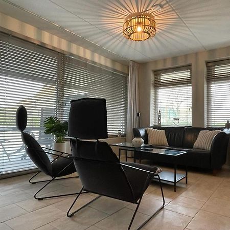 Escape, Appartement Met Groot Terras Buren  Exteriör bild