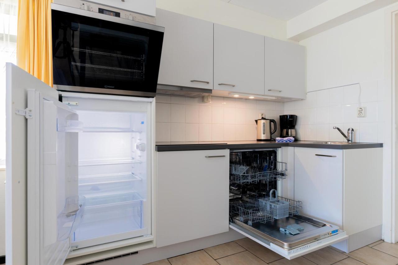 Escape, Appartement Met Groot Terras Buren  Exteriör bild